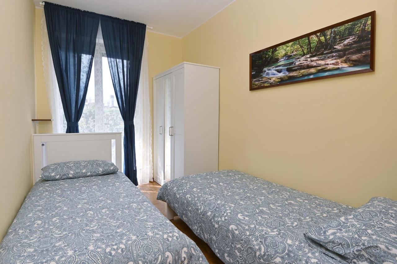Apartamento Casa Dei Limoni Gardone Riviera Exterior foto